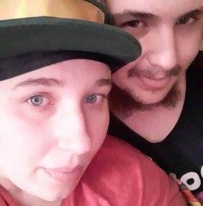 Meet your Posher, Leo